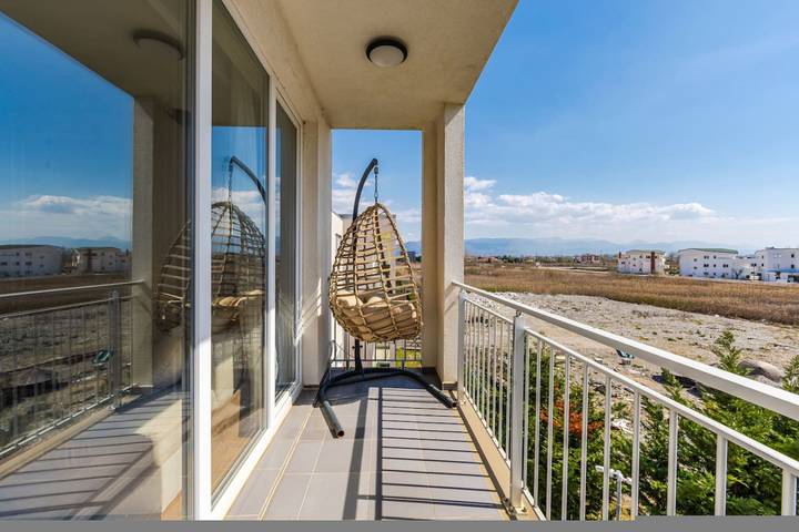 Gîte pour 5 personnes, avec piscine et balcon dans Lezhë - 4