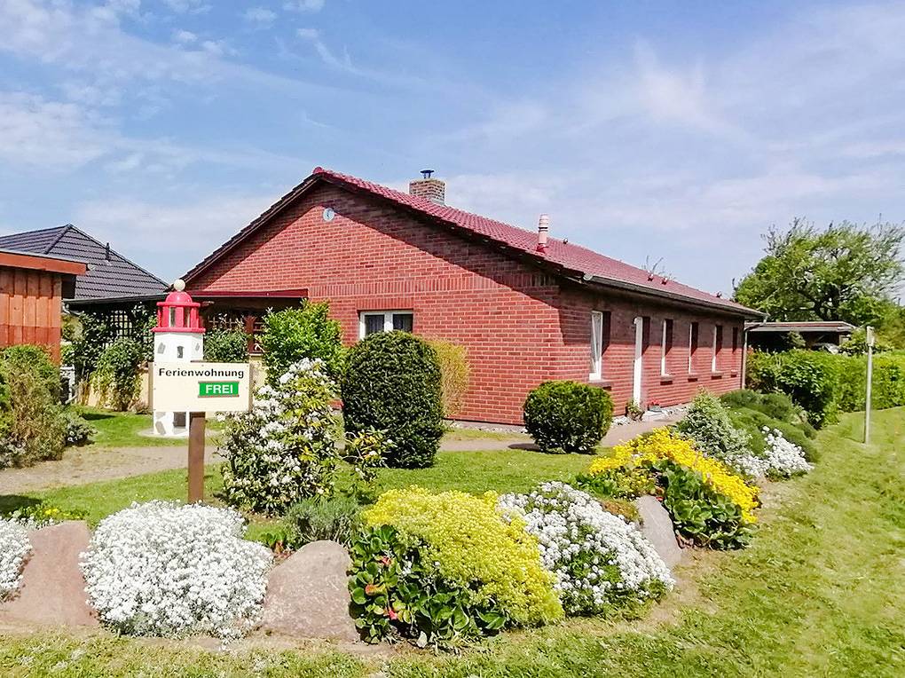 Entire holiday apartment, Holiday apartment for 3 people with terrace in Gingst, Ruegen