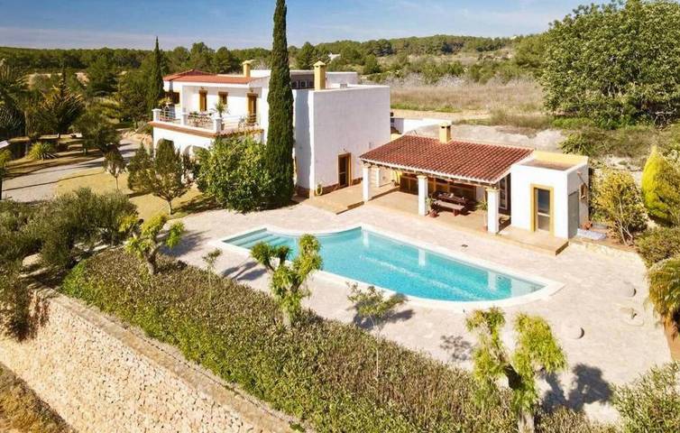 Agriturismo per 8 persone, con Terrazza e Giardino a Sant Antoni de Portmany