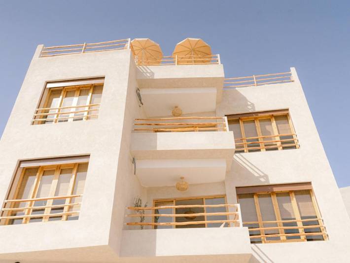 Appartement de vacances pour 2 personnes, avec piscine ainsi que terrasse et vue