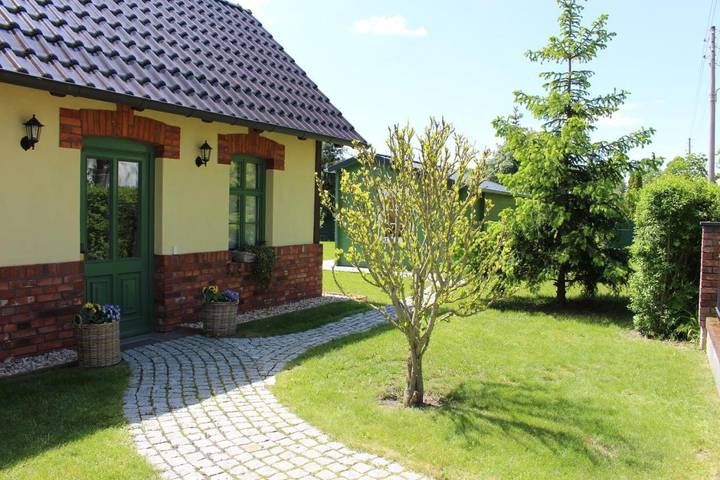 Ferienwohnung für 6 Personen, mit Terrasse und Garten sowie Ausblick