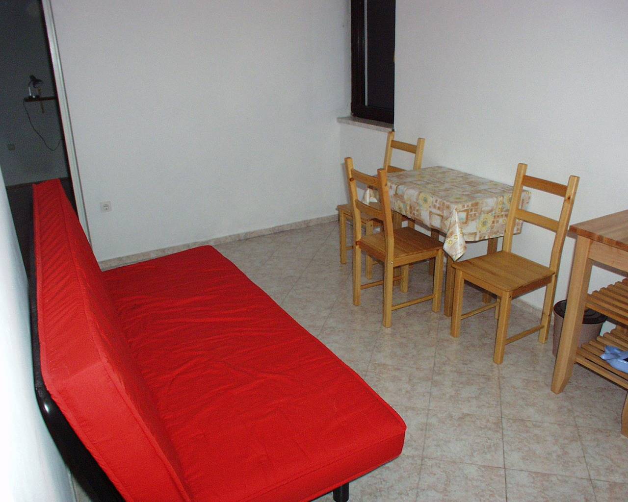 Ganze Wohnung, 2-Zimmer-Ferienwohnung mit Balkon Drage, Biograd A-851-b in Drage (Pakoštane), Zadar