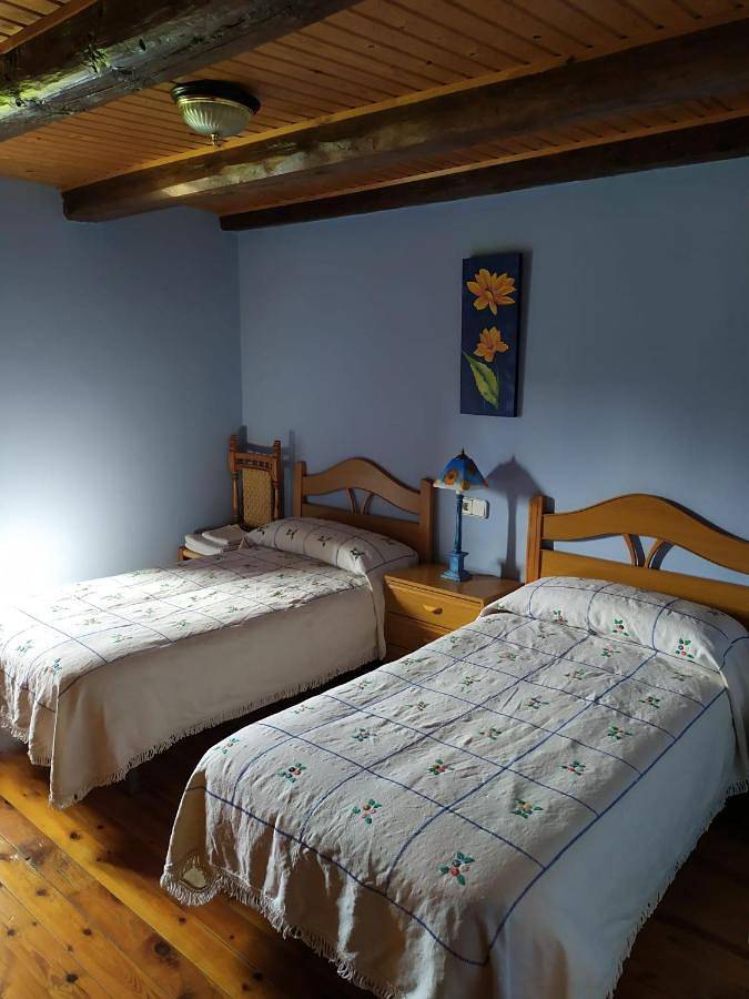 Casa rural para 2 personas, con terraza además de jardín y vistas en Jaca - 3