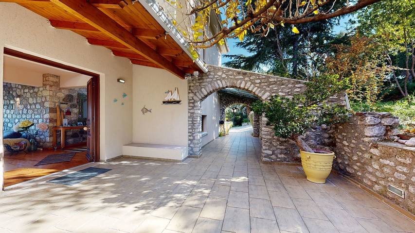 Location de vacances pour 10 personnes, avec jardin et piscine, adapté aux familles dans Grèce-Occidentale - 3