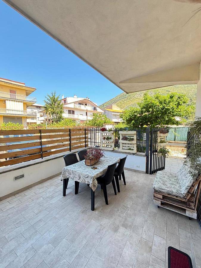 Location de vacances pour 4 personnes, avec terrasse et jardin, animaux acceptés à Fondi - 4