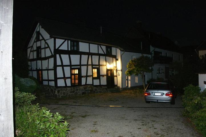 Ferienhaus für 12 Personen, mit Terrasse und Garten in Hellenthal