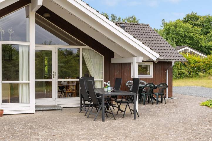 Ferienhaus für 6 Personen, mit Sauna und Terrasse sowie Whirlpool und Pool in Arrild - 2