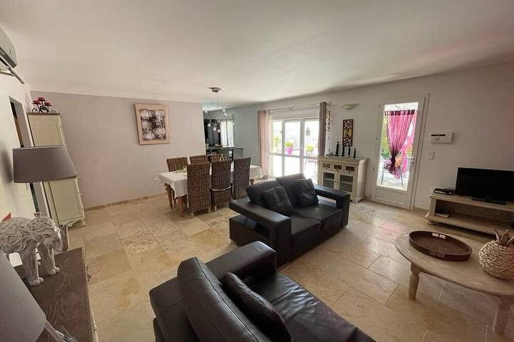 Villa les Lauriers Roses heated pool 10 min Avignon in Tavel, Nimes und Umgebung