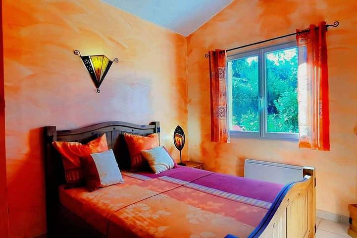 Location de vacances pour 4 personnes, avec piscine à Auribeau-sur-Siagne - 2