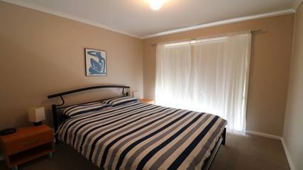 Holiday Home for 8 People in Mallacoota, Shire of East Gippsland, Photo 4