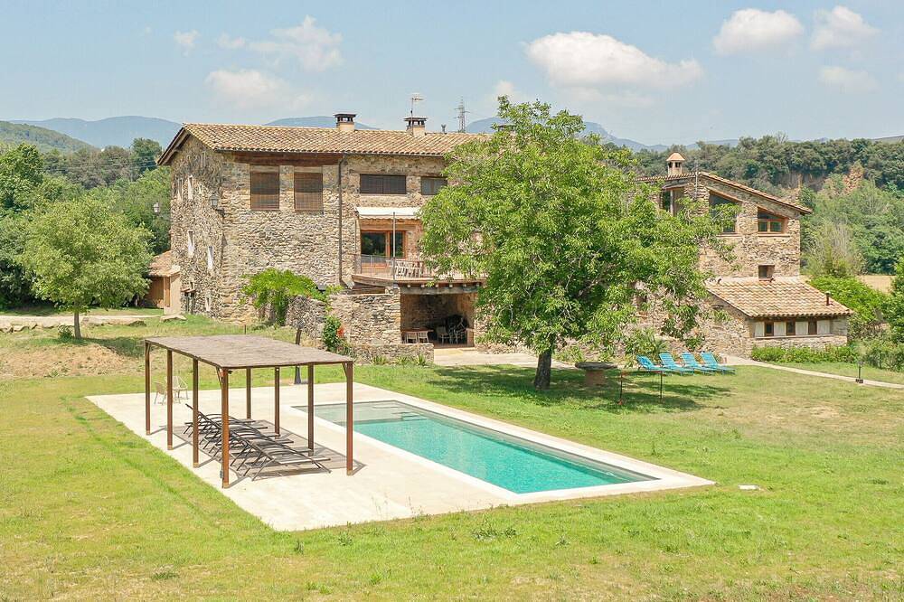 Majordoms Riera 5, La Garrotxa in Montagut y Oix, Garrotxa