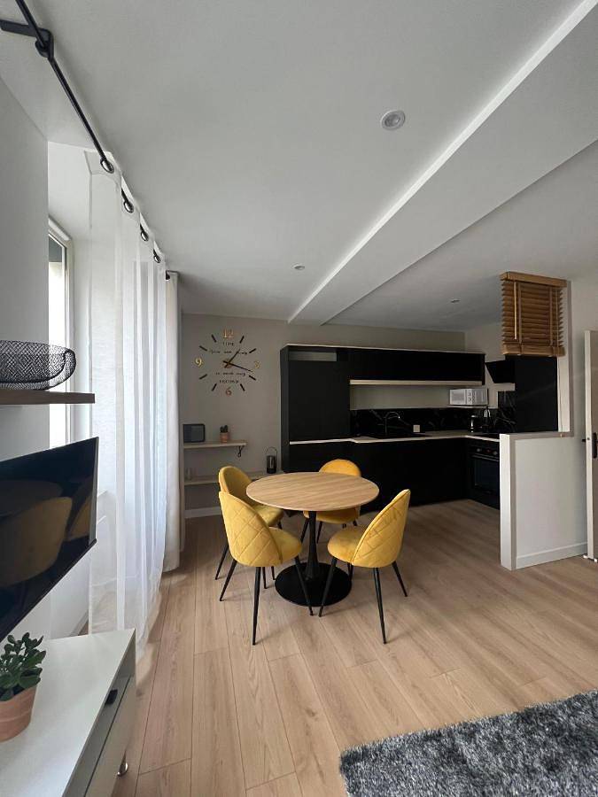 Gîte pour 4 personnes, avec vue dans Théatre antique de Vienne