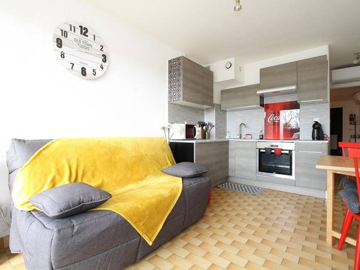 Gîte pour 4 personnes, avec terrasse dans Port De Balaruc Les Bains