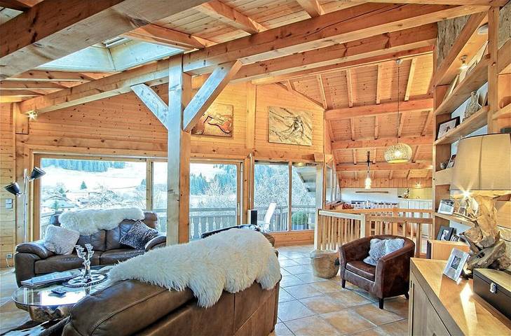 Chalet pour 10 personnes, avec balcon et jardin ainsi que jacuzzi et sauna en Haute-Savoie - 2