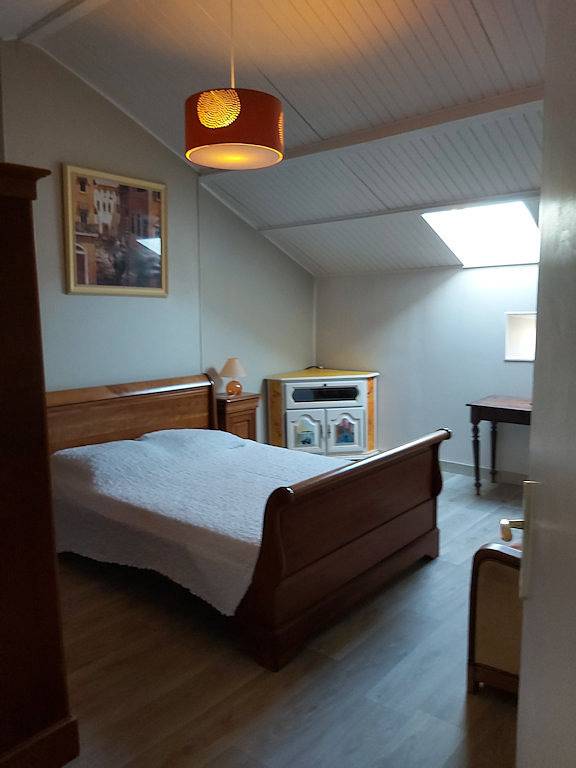 Chambres d'hôtes La Biargerie et gîte, avec piscine et animaux - Chambre Véronique in Longré, Charente