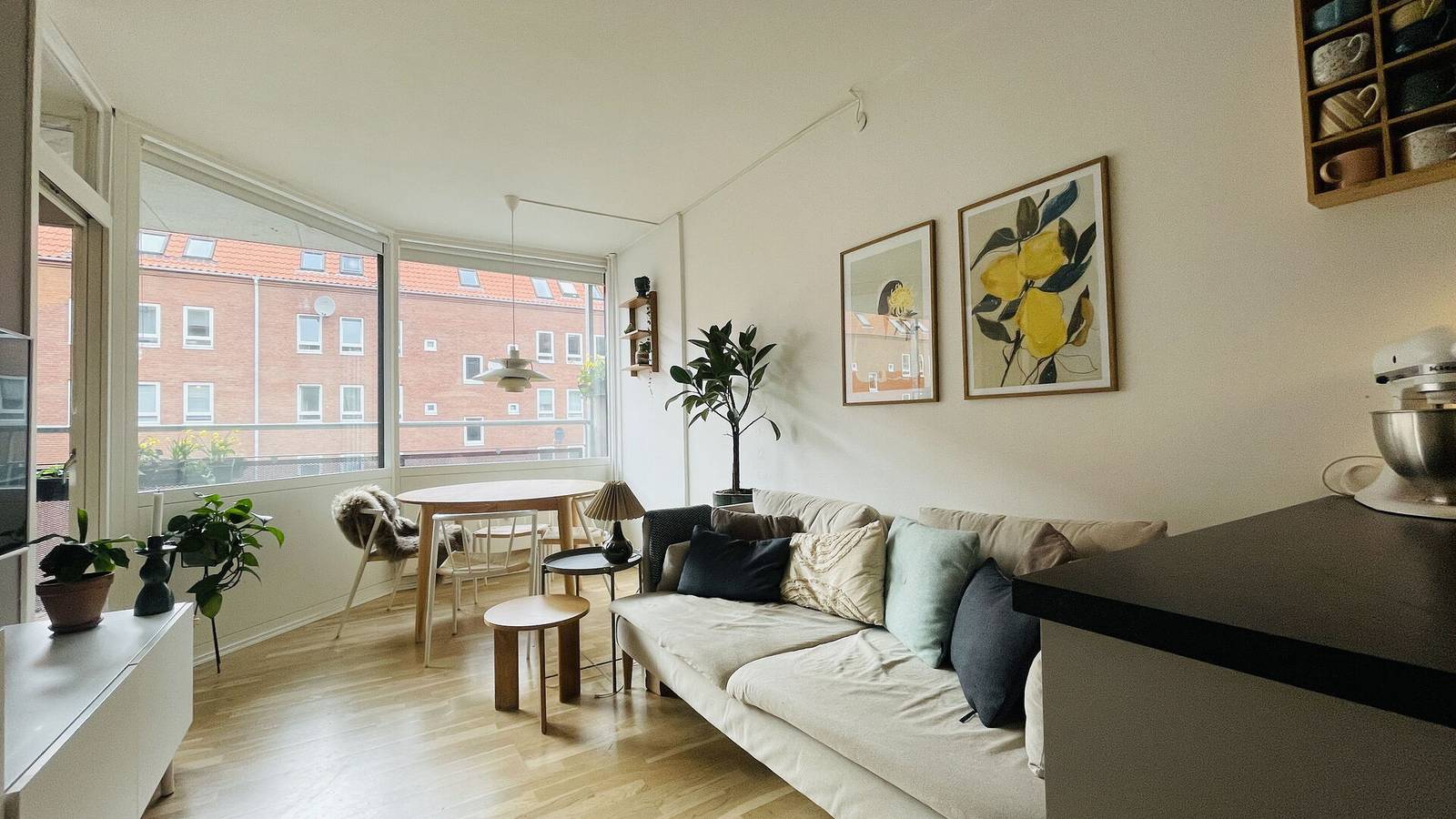 Hel lejlighed, Nørrebro - 1 Br - 2 People - Balcony-close Metro in København, Hovedstaden