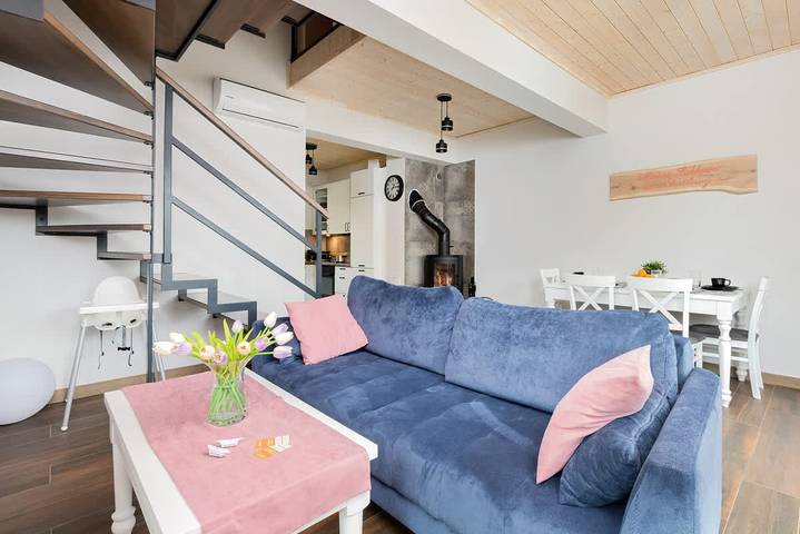 Apartament wakacyjny dla 6 osób, z sauna i ogród, Dla rodziny w Jezioro Żarnowieckie