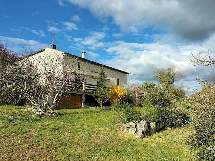 Chambre d’hôte pour 2 personnes, avec jardin à Villeneuve-sur-Vère