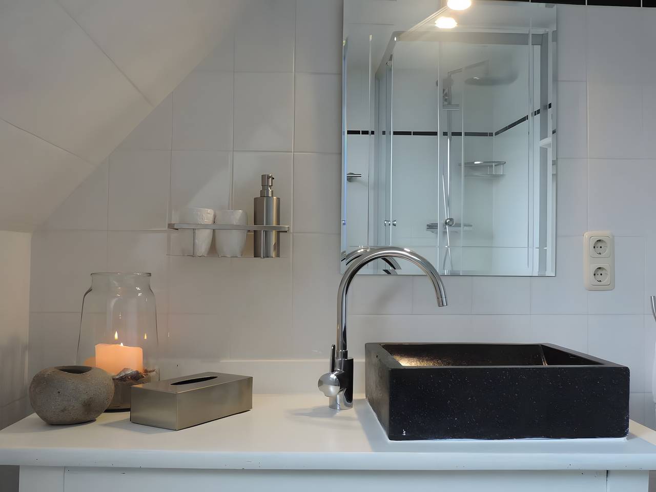 Ferienhaus 'Dat Lüttje Huus 2' mit Gemeinschaftsterrasse, privatem Garten und Wlan in Hage, Norden und Umgebung