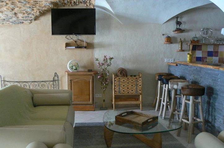 Gîte pour 8 personnes, avec terrasse ainsi que jardin et vue dans Station De Saint Veran - 2