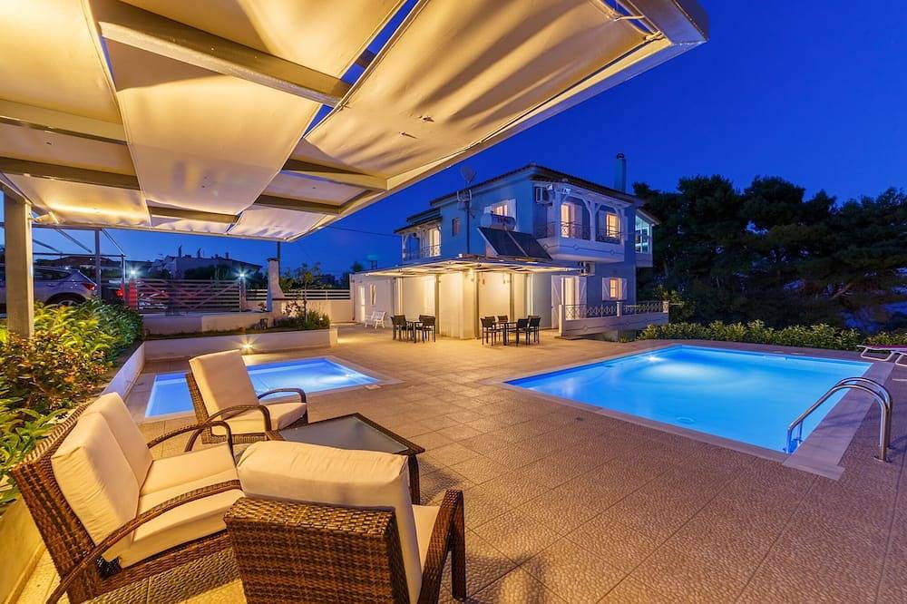 Casa vacanza a Messenia a partire da 472€ a notte