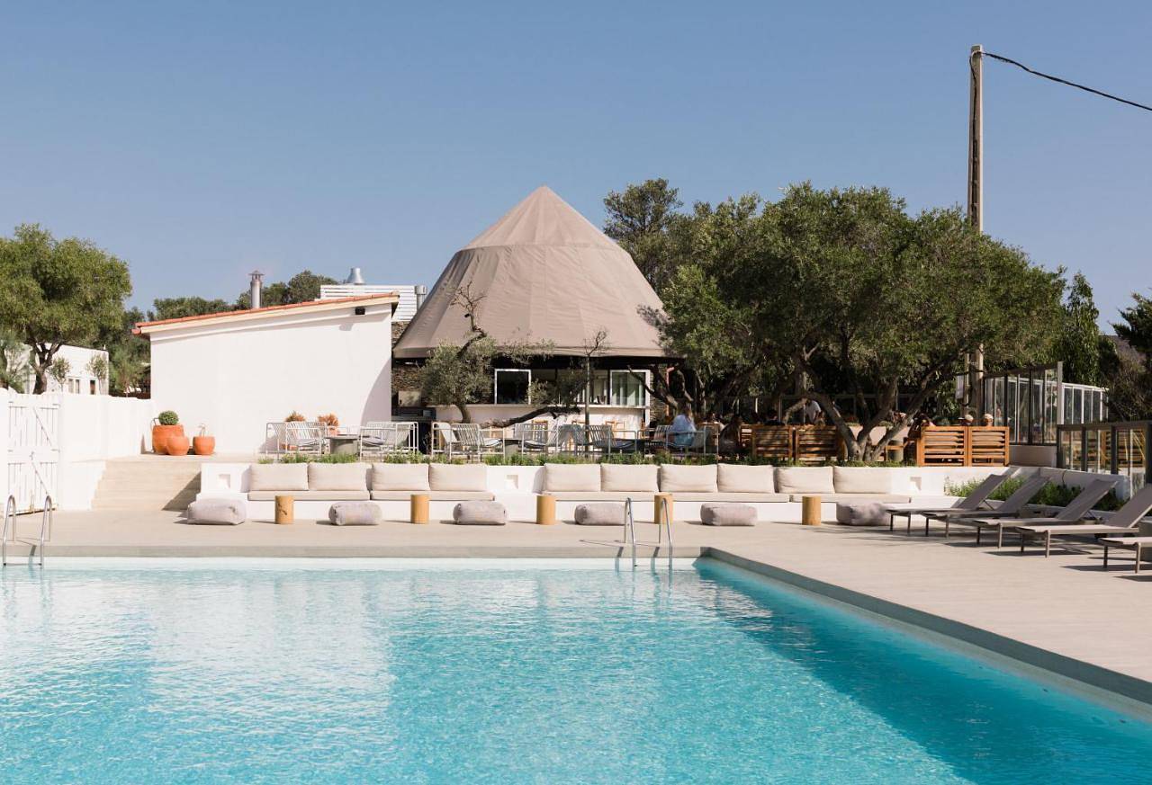Cottage Couple Tent in Cadaques, Cap de Creus Natural Park