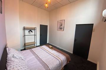 Appartement De Vacances pour 8 Personnes dans Roubaix, Région de Lille, Photo 2