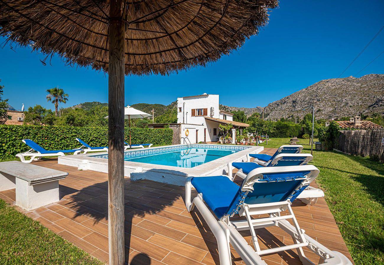 Villa "Angels" with Private Pool & Wi-Fi in Pollença Stad, Pollença