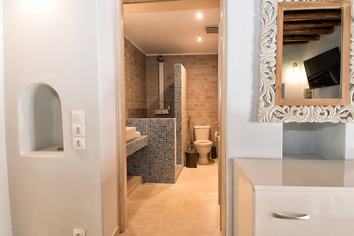 Ganze Wohnung, Premium Cycladic Studio - Perfekt für Familien - Paare, The Gavrion's Nest in Andros