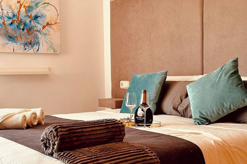 Entire apartment, Palm Beach Suites Almerimar in Almerimar, El Ejido