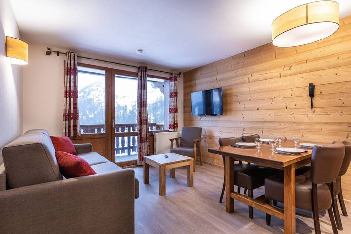 Ferienwohnung für 4 Personen, mit Balkon und Pool sowie Sauna - 1