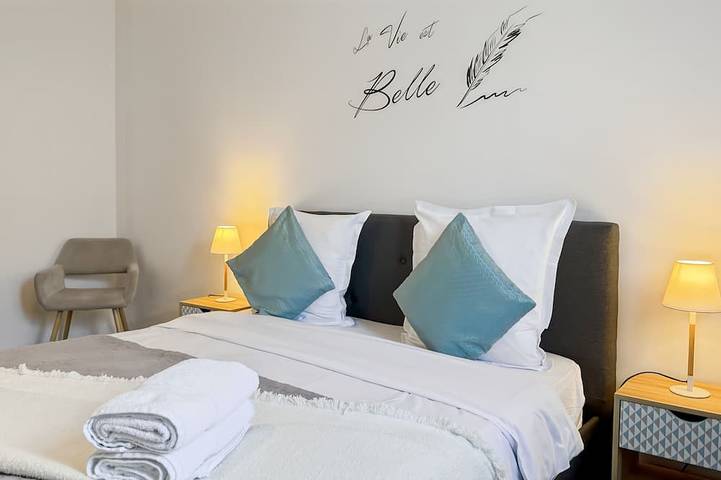 Ganze Wohnung, ★ Cosy Apartment Near Disneyland Paris ★ in Serris, Seine-et-Marne