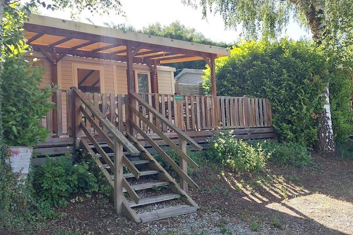 Mobil home pour 4 personnes à Saint-Laurent-en-Beaumont
