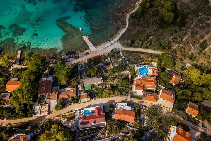 Villa pour 10 personnes, avec jardin et piscine, animaux acceptés à Vela Luka - 4