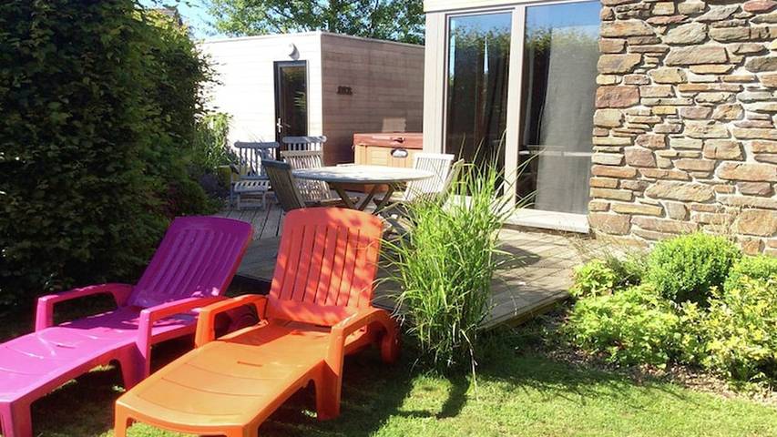Ferienhaus für 7 Personen, mit Garten und Whirlpool sowie Sauna, mit Haustier