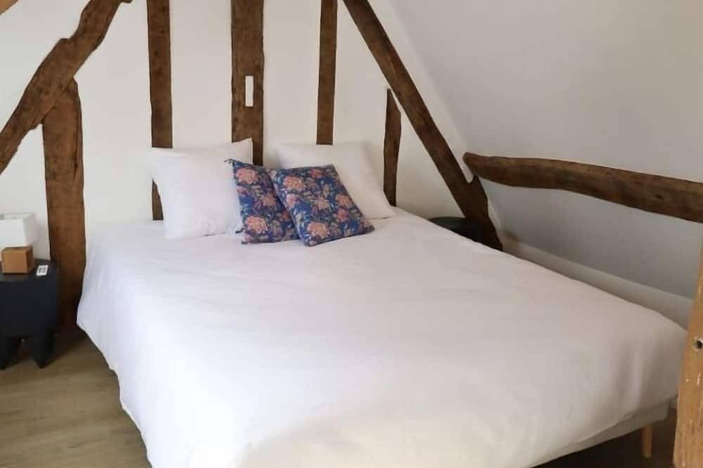 Apartamento entero, Maison Duplex Downtown Abbaye avec vue unique in Senlis, Río Oise