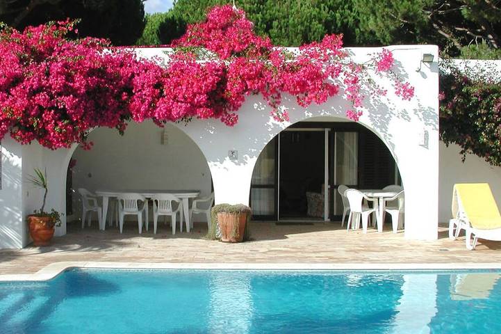 Holiday rental for 6 people, with garden in Vale do Lobo