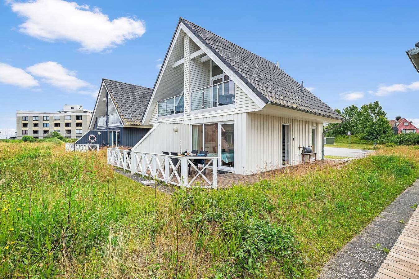 Ferienhaus "Meeresbrise" mit Sauna, etwas Meerblick und 70 m zum Strand in Wendtorfer Strand, Wendtorf