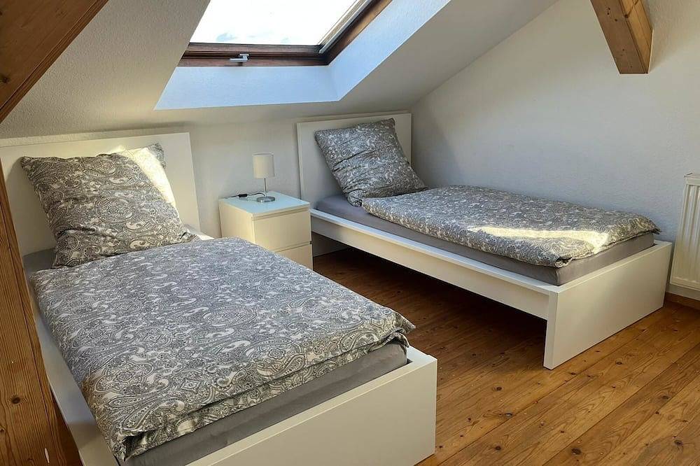 Ganze Wohnung, Ferienwohnung/App. für 2 Gäste mit 35m² in Gera (173630) in Gera, Ostthüringen