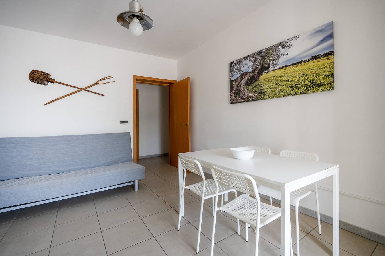 Appartamento intero, Appartamento 'Ulivo' con piscina condivisa, terrazza privata e Wi-Fi in Impalata, Monopoli