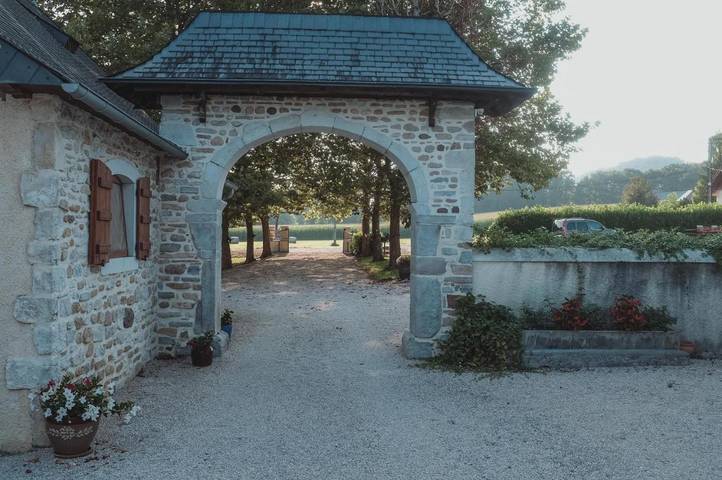 Location de vacances pour 4 personnes, avec vue et jardin à Lasseube - 4