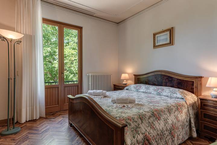 Casa vacanze 'Gigli Di Firenze' con vista sulle montagne, Wi-Fi e aria condizionata in Rufina, Firenze province