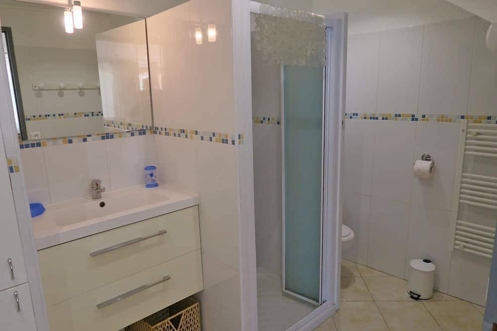 Apartamento entero, Vistas panorámicas al mar y la montaña magnífica orientación sur muy tranquila in Menton, Nizza Region