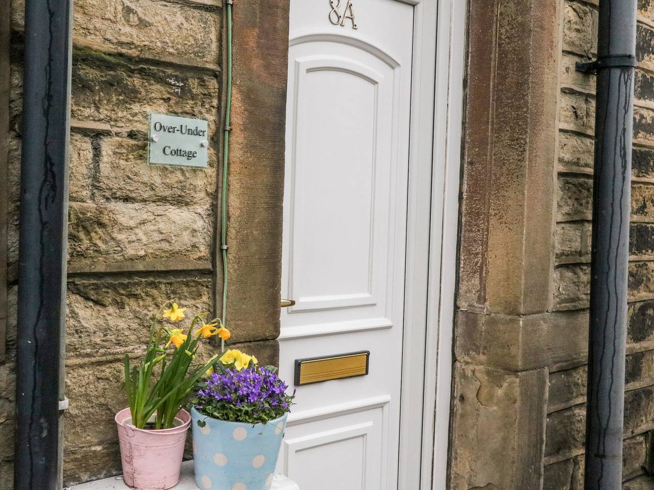 Over-Under Cottage in Holmfirth, West Yorkshire