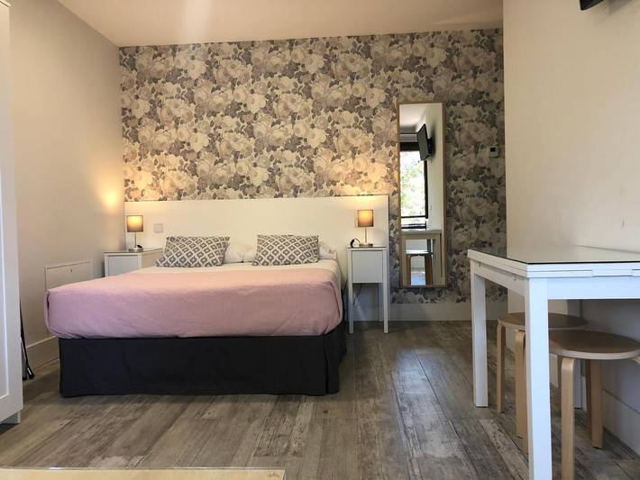 Apartamento para 3 personas, con piscina además de jardín y vistas en Real Sitio de San Ildefonso