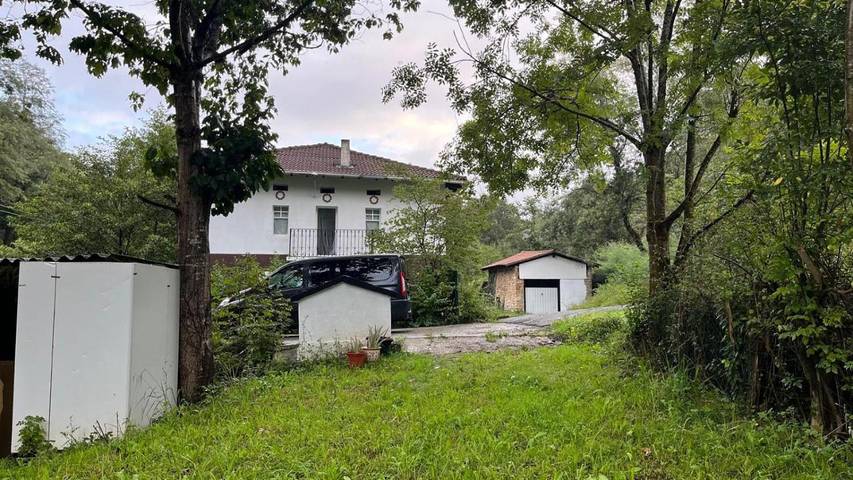 Gîte pour 4 personnes, avec Terrasse ainsi que Jardin et Vue à Plentzia