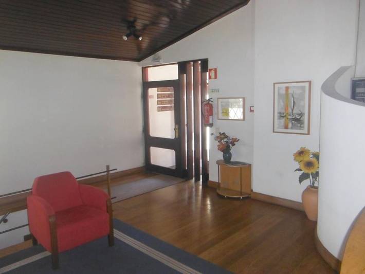 Hotel para 2 pessoas, com varanda e vista e ainda jardim - 1