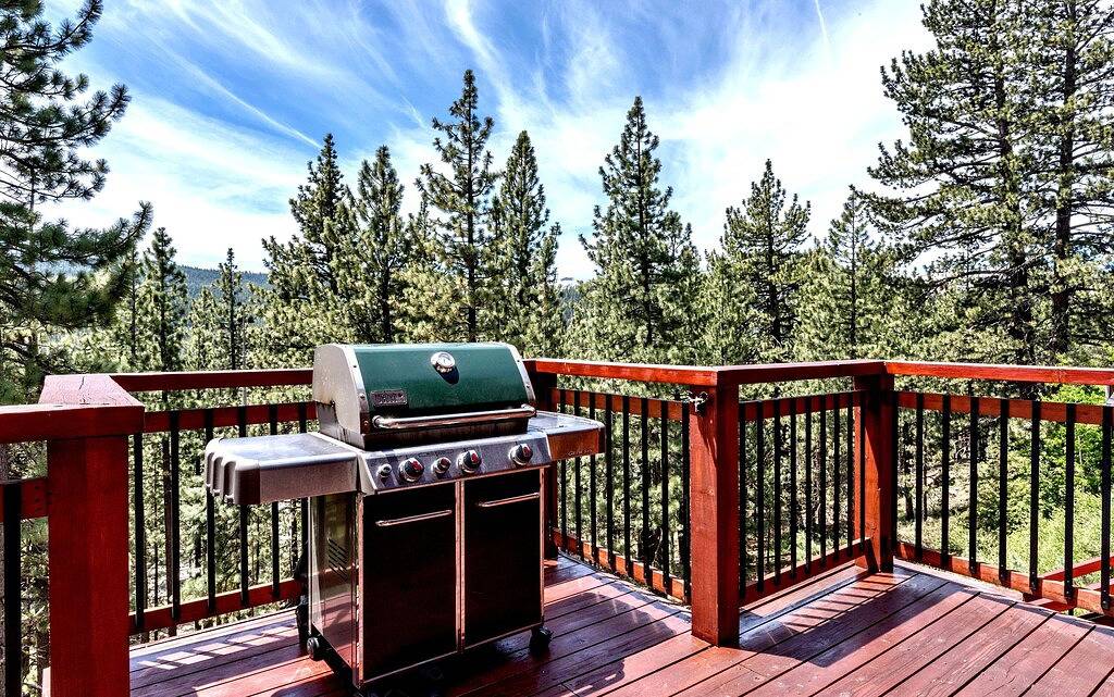 Luxus Tahoe / Donner Home w / Berge, Sauna & Whirlpool! - 6 Bed / 4. 5 Bad in Truckee, Donner Lake