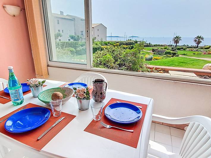 Appartement de vacances pour 2 personnes, avec terrasse à Six-Fours-les-Plages