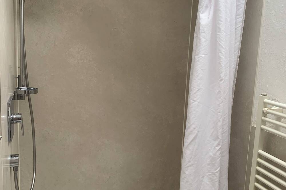 Ganze Wohnung, Zimmer in schönem Ökohaus mit Küche und Bad in Waiblingen, Rems-Murr-Kreis